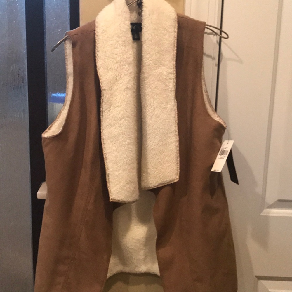 BCX SHEARLING VEST - Picture 1 of 4